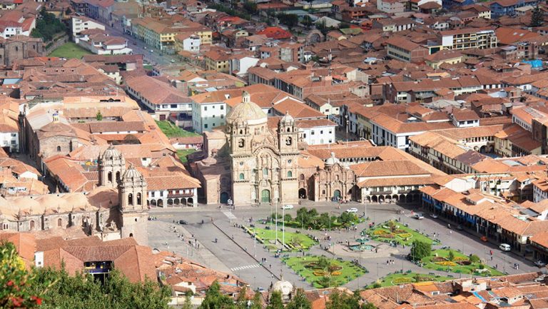 How to get to Cusco