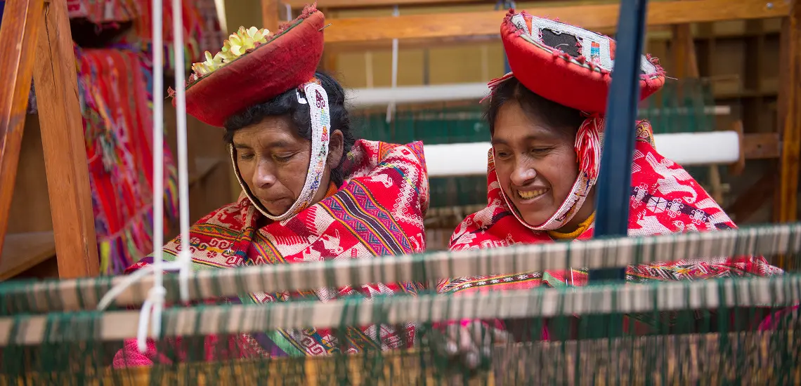 Perurail dia de la mujer carousel 6