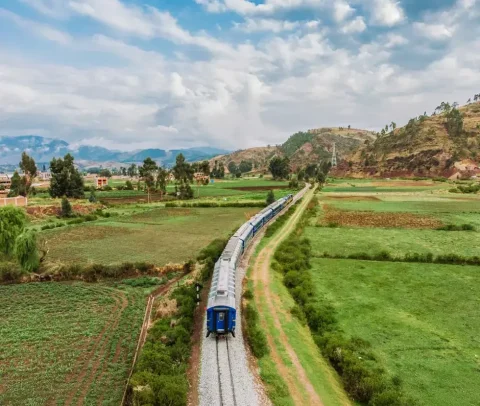 Tren musica Cusco Ollantaytambo